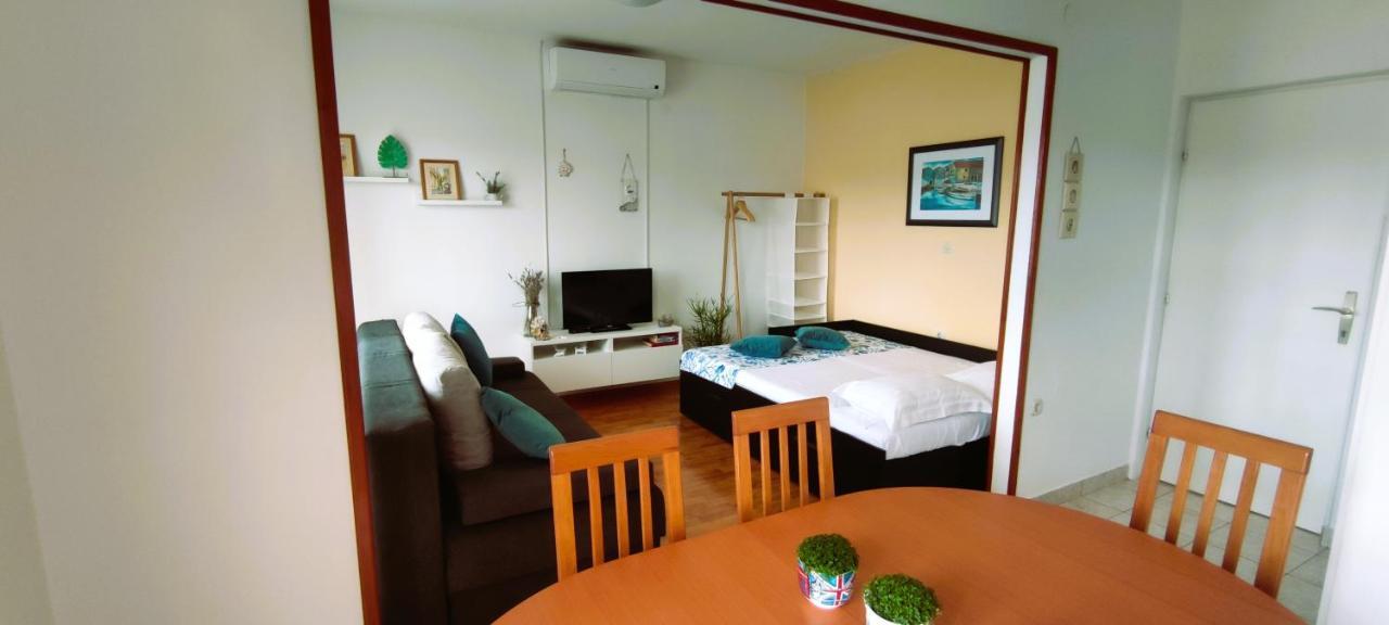 Apartments Senka Viganj Esterno foto